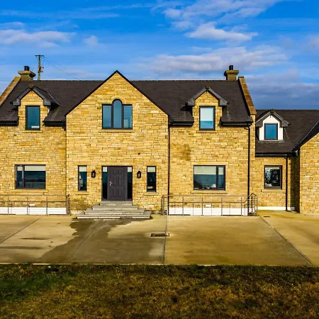 Appartement Stunning 5-bed Countryside Manor Near & Coastal Beaches *